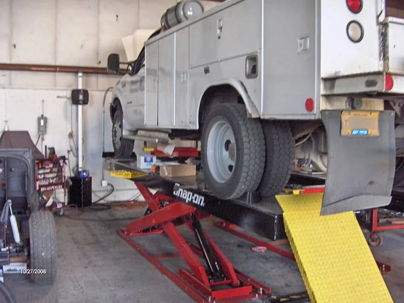 Fleet vehicles being serviced at Rob's Automotive Repair Center, Clackamas, Oregon